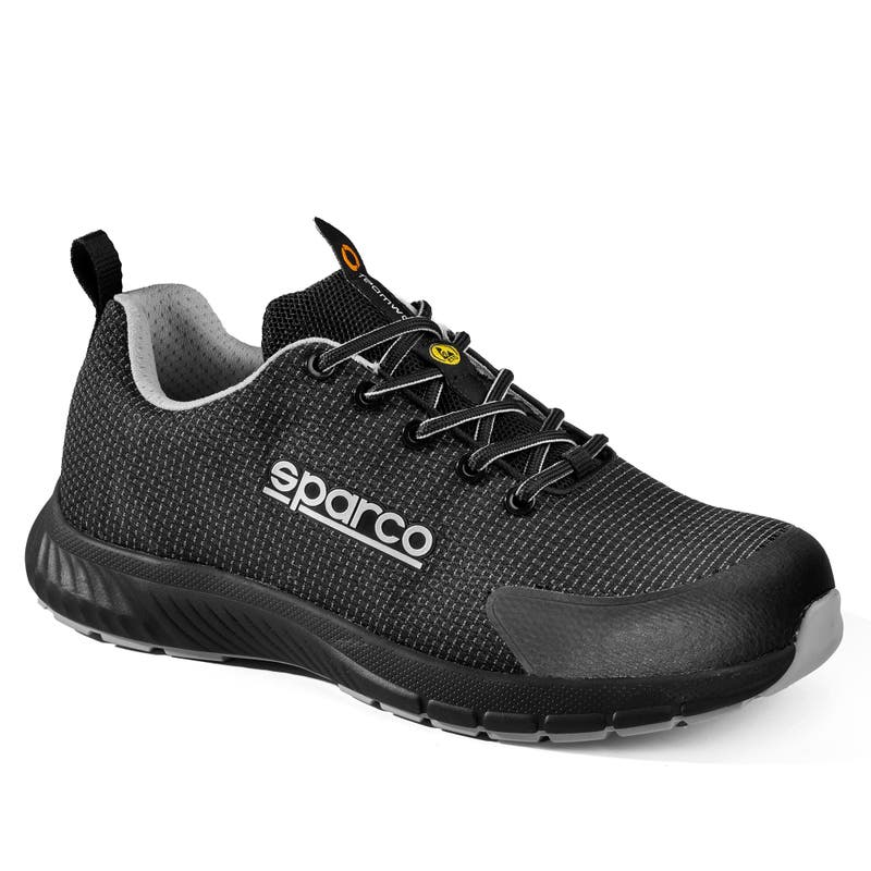 Scarpa Traction Asan nera con dettagli grigi, vista a tre quarti